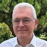 EMMANUEL Z. TOURINHO Photo